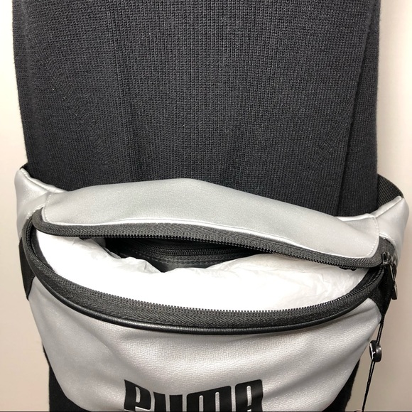 Puma Royale PU New With Tag Hipster Silver Fanny Pack - Picture 11 of 16